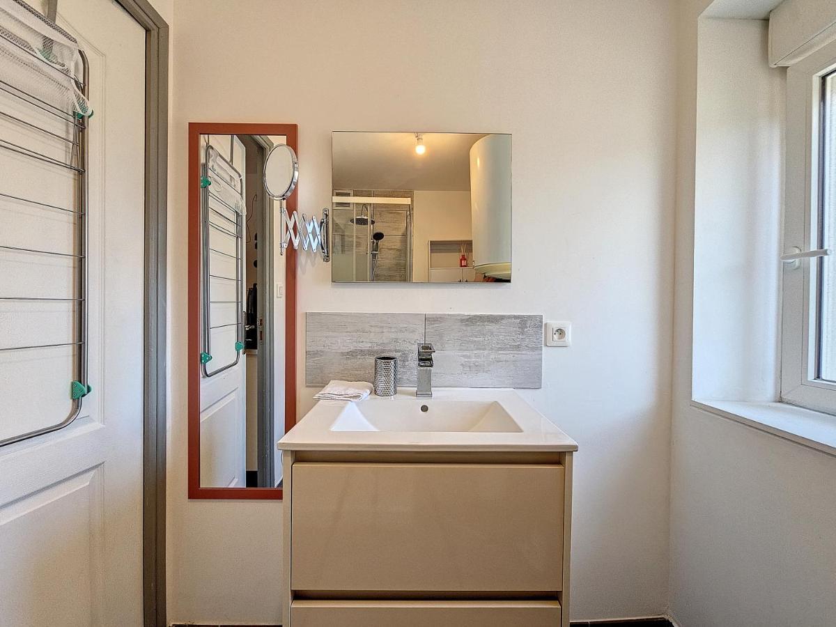 Joli Studio Le Rosa Bonheur, Proche De La Gare Yzeure ภายนอก รูปภาพ